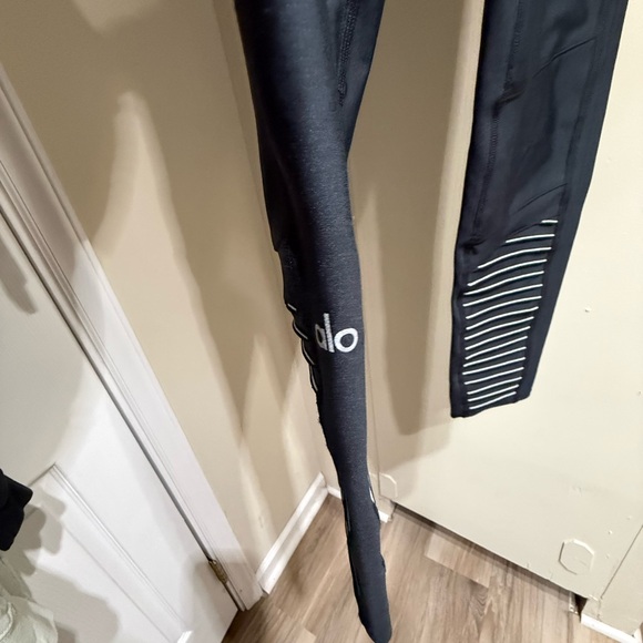 Alo moto leggings - Picture 6 of 7